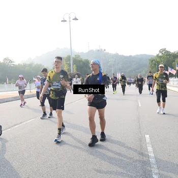 Runner Photo 6894887