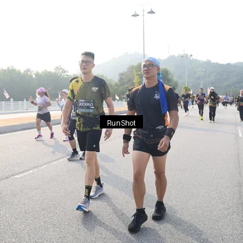 Runner Photo 6894919