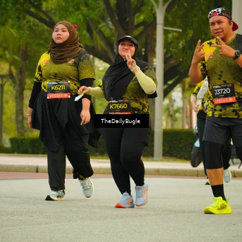 Runner Photo 6894972