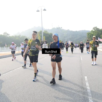 Runner Photo 6894973