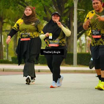 Runner Photo 6894982
