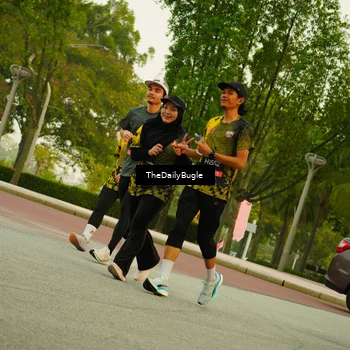 Runner Photo 6895087