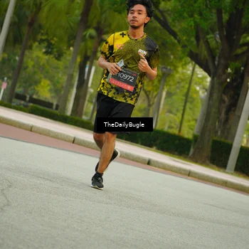 Runner Photo 6895103