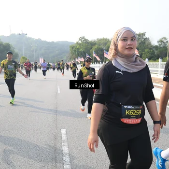 Runner Photo 6895108