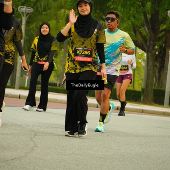 Runner Photo 6895126