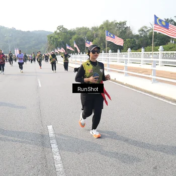 Runner Photo 6895139
