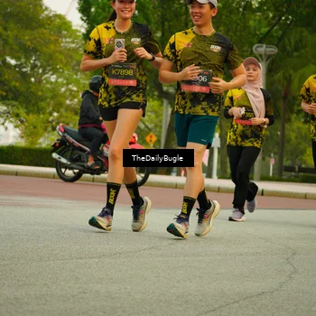 Runner Photo 6895153