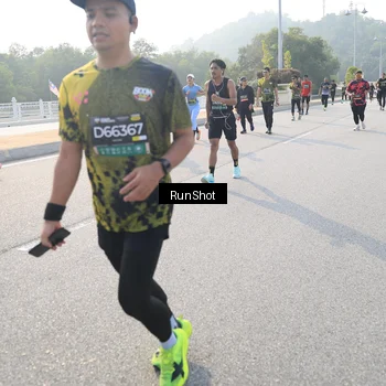 Runner Photo 6895163