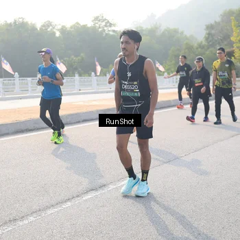 Runner Photo 6895188