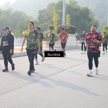 Runner Photo 6895224
