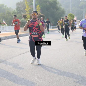 Runner Photo 6895275