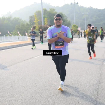 Runner Photo 6895322