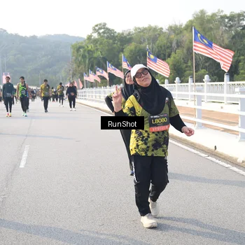 Runner Photo 6895367