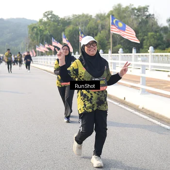 Runner Photo 6895383