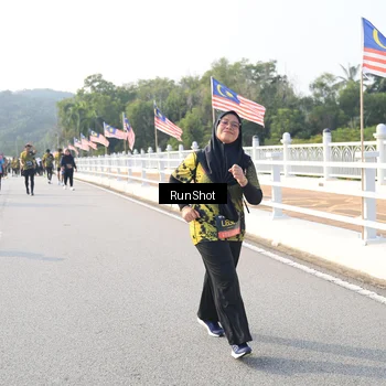Runner Photo 6895424