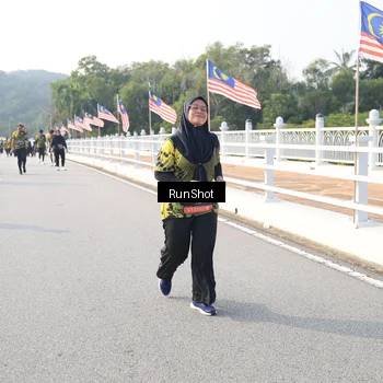 Runner Photo 6895436