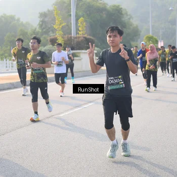 Runner Photo 6895470