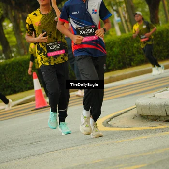 Runner Photo 6895476
