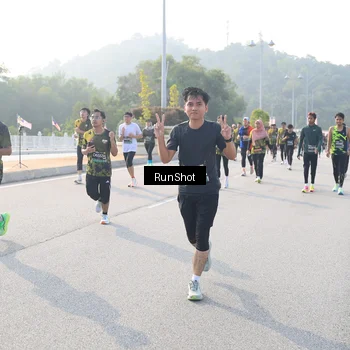 Runner Photo 6895485