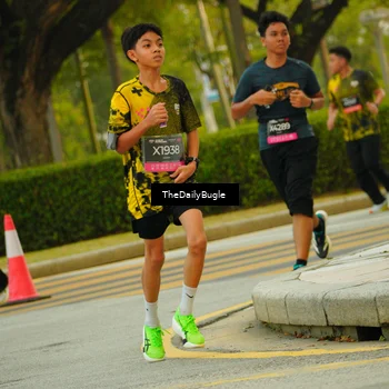 Runner Photo 6895492