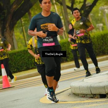 Runner Photo 6895507