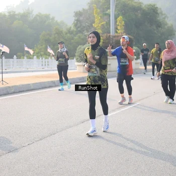 Runner Photo 6895562