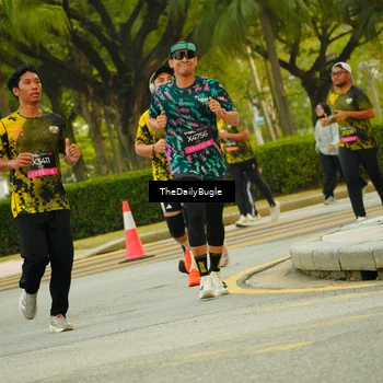 Runner Photo 6895616