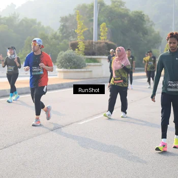 Runner Photo 6895620