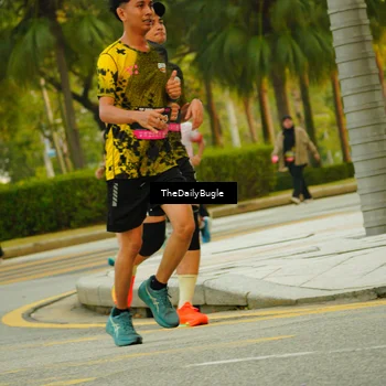 Runner Photo 6895625