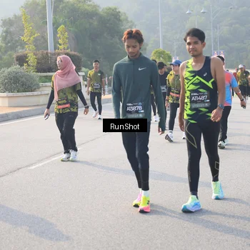 Runner Photo 6895627
