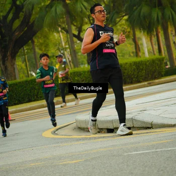 Runner Photo 6895631