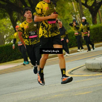 Runner Photo 6895699