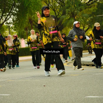 Runner Photo 6898783