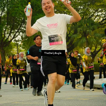 Runner Photo 6898859