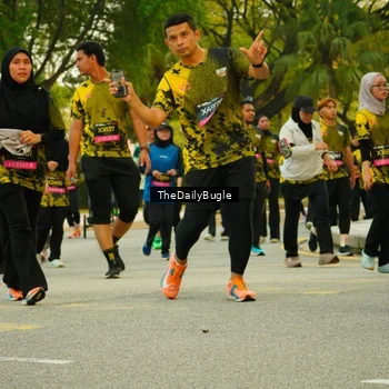 Runner Photo 6898878