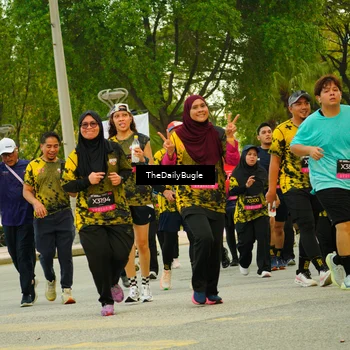 Runner Photo 6898922