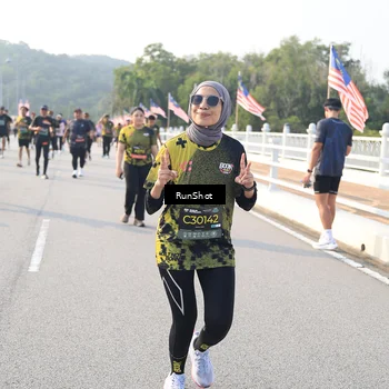 Runner Photo 6899257