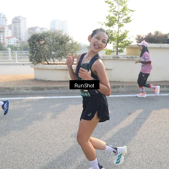 Runner Photo 6900736