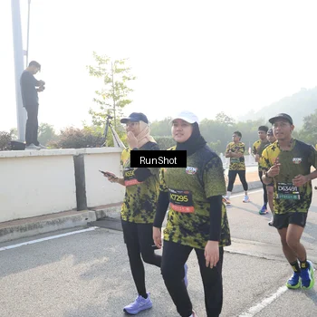 Runner Photo 6900776