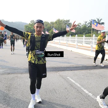 Runner Photo 6900815