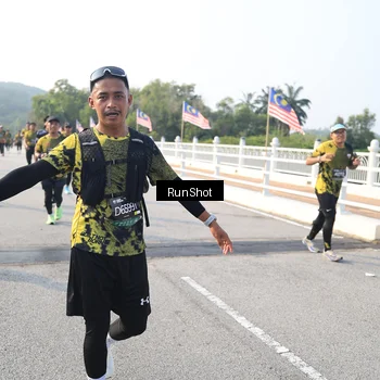 Runner Photo 6900825