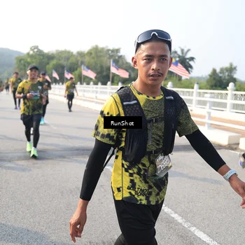 Runner Photo 6900844