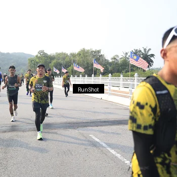 Runner Photo 6900848