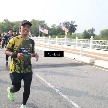 Runner Photo 6900885
