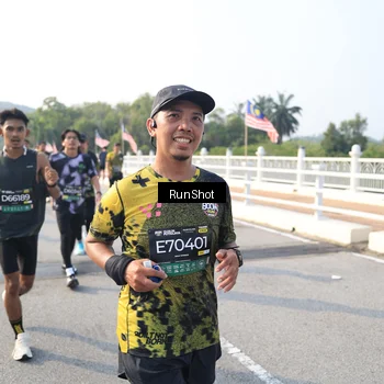 Runner Photo 6900889