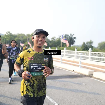 Runner Photo 6900895