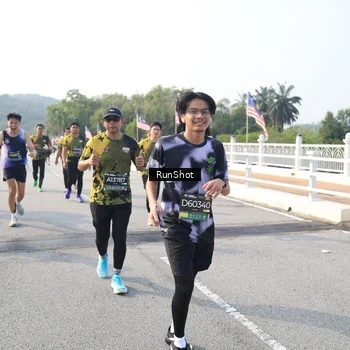 Runner Photo 6900934