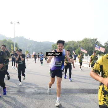 Runner Photo 6900951