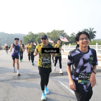 Runner Photo 6900966