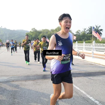 Runner Photo 6900972